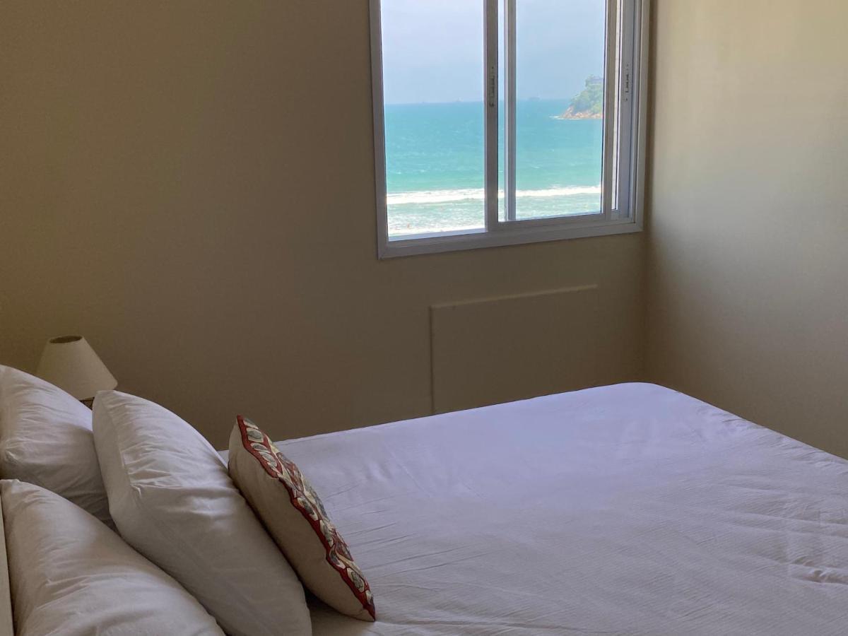 Guaruja Pe Na Areia Apartment Ngoại thất bức ảnh